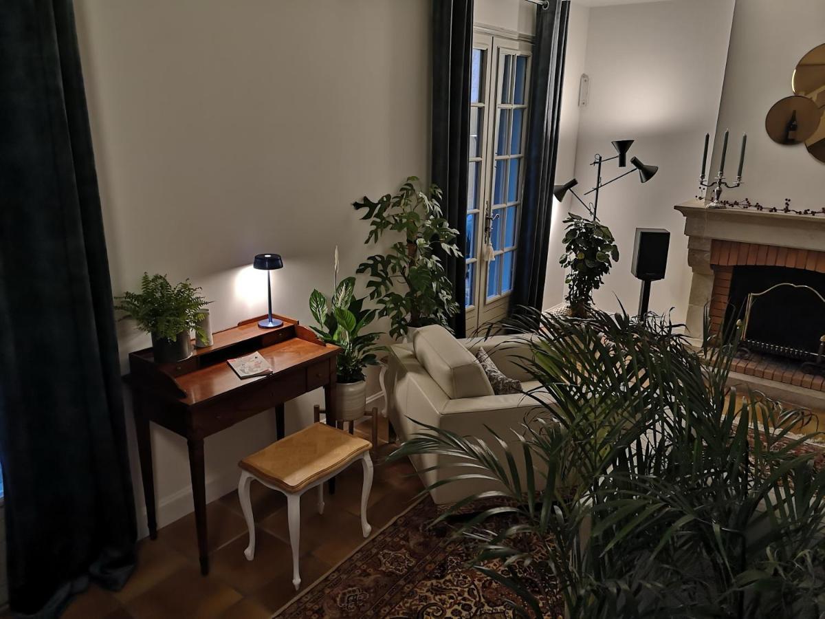 Maison Et Florescence Nuits-Saint-Georges Esterno foto